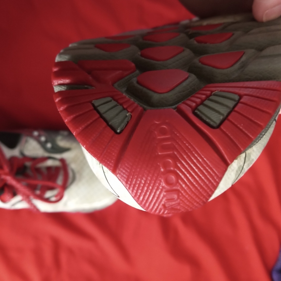 Saucony BCU running shoes 8.5 guc. - Picture 7 of 8